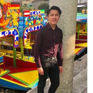 Meet your Posher, Emmanuel